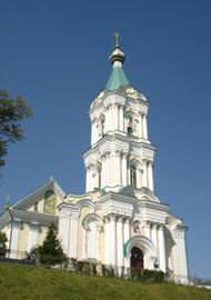 le monastère Bogoyavlienskiy